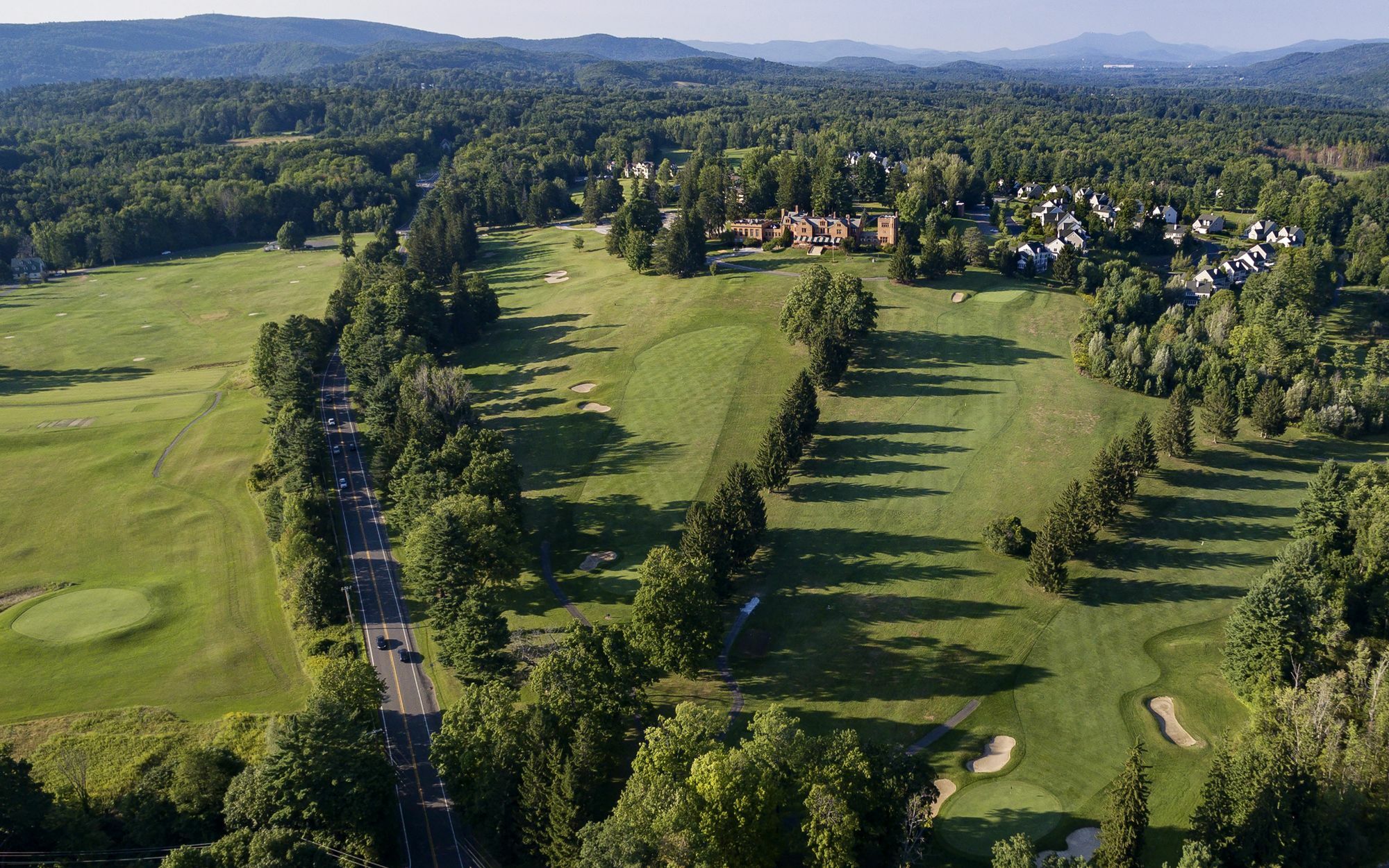 Cranwell Spa And Golf Resort (Adults Only) Lenox Eksteriør bilde